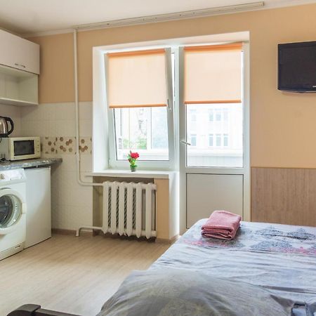 1 Комнатная Квартира По Улице Предславинская, 12 Kyiv Exterior photo
